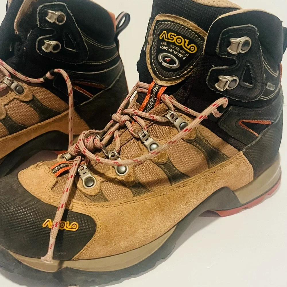 Asolo Brown and Black Hiking Boots Rugged Outdoor Performance - Picture 2 of 6